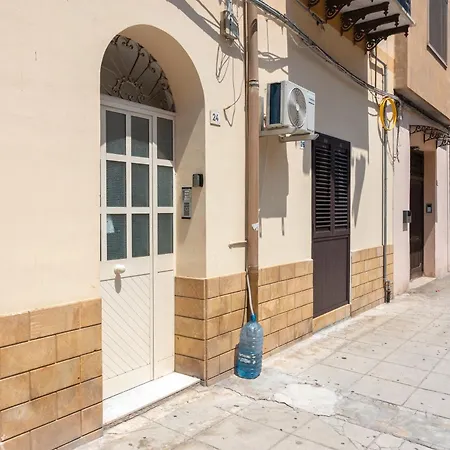 Cantieri Porto 公寓 巴勒莫